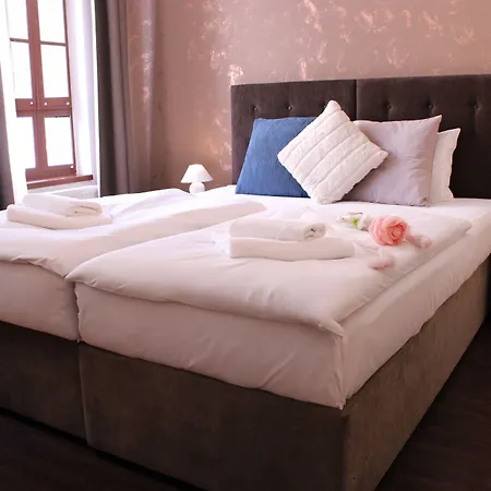 International Apartments Apartment