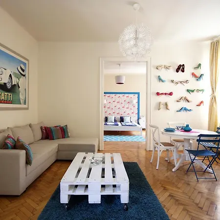 Apartment International Apartments *