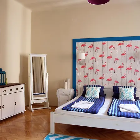 Apartment International Apartments *