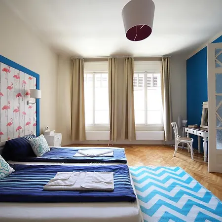 International Apartments Apartment